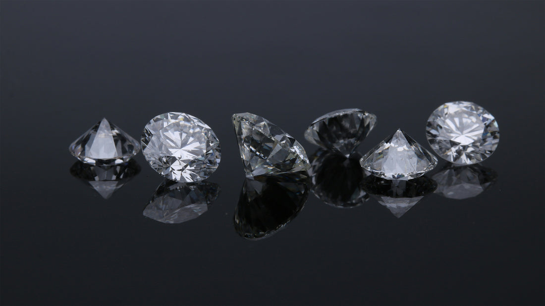 Lab Grown Diamonds vs. Moissanite: A Comprehensive Guide