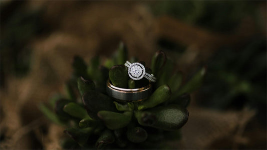 Discover the Charm of Customizable Lab Grown Engagement Rings