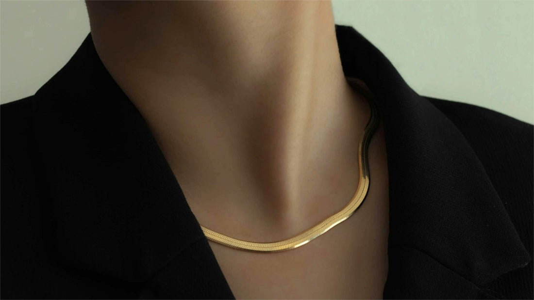 How to Style Mixed Metal Choker Necklaces for Everyday Wear: A Comprehensive Guide