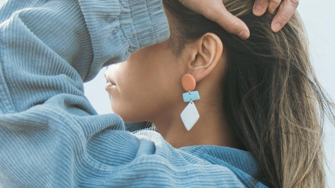 Why Lightweight Materials Like Acrylics Are Perfect for Big Earrings: A Comprehensive Guide