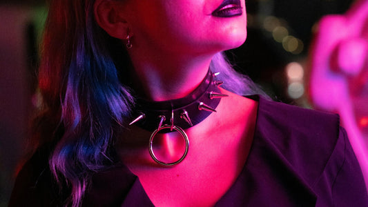 When Should You Add a Bold, Textured Choker Necklace to Your Collection?