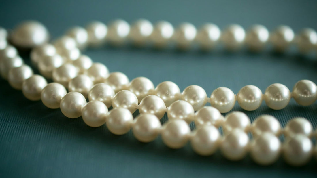 Why Statement Pearl Necklaces Are Back in Fashion: A Timeless Classic Reimagined