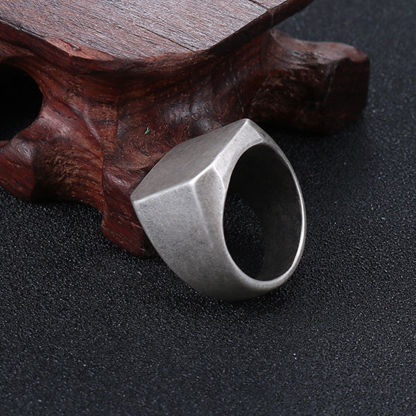 Retro-Inspired Men's Stainless Steel Ring - Personalized Titanium Steel Jewelry for Men