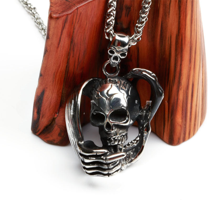 Titanium Steel Skull Demon Claw Pendant Necklace for Men, Retro Punk Spiritual Design