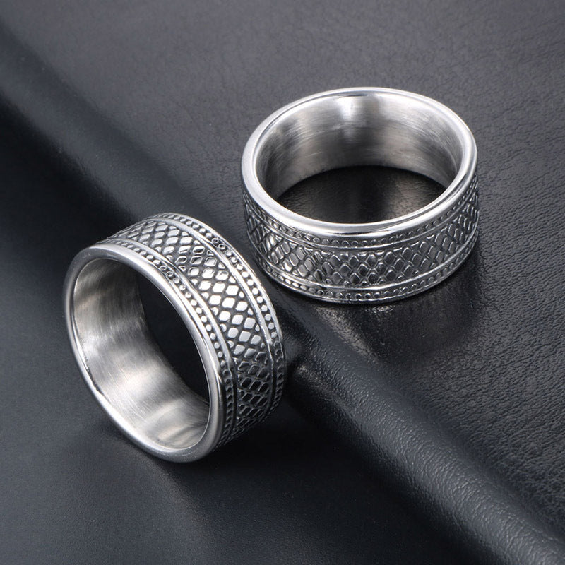 Vintage Plaid Couples Ring for Men - Retro Stainless Steel Finger Wrench Accessory