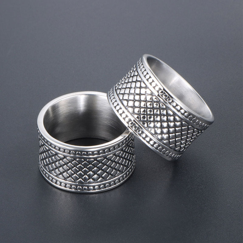 Retro Plaid Titanium Steel Ring for Men - Trendy Wide Version Finger Ring in Sizes 8-13