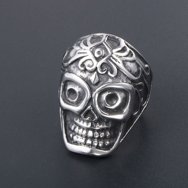 Vintage-Inspired Titanium Steel Skull Ring for Men - Unique Design and Personalized Style