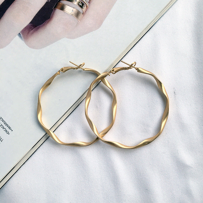 European Cross-border Matte Gold Metal Statement Earrings with Minimalist Design