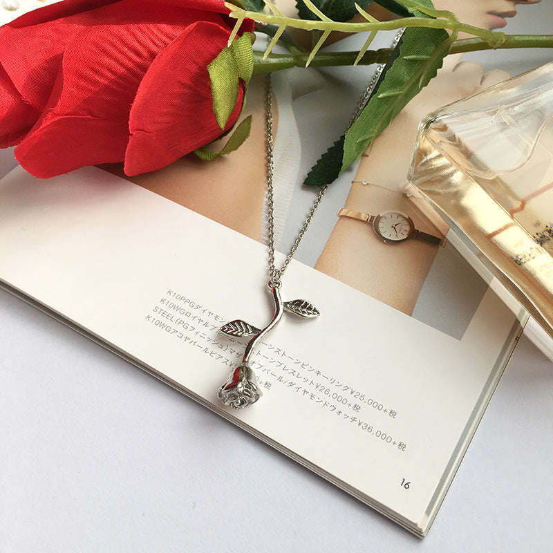 European Charm Alloy Rose Necklace - Elegant Valentine's Day Jewelry