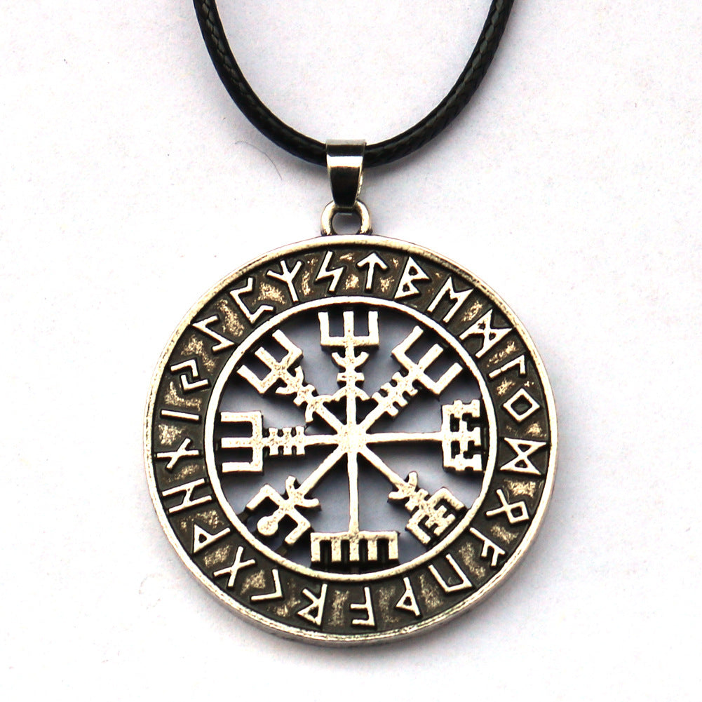 Viking Heritage Men's Necklace with Sailing Compass Detail