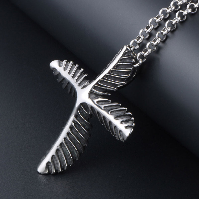 Titanium Steel Vintage Leaf Pendant Necklace for Men and Women - Stylish Sweater Chain Accessories