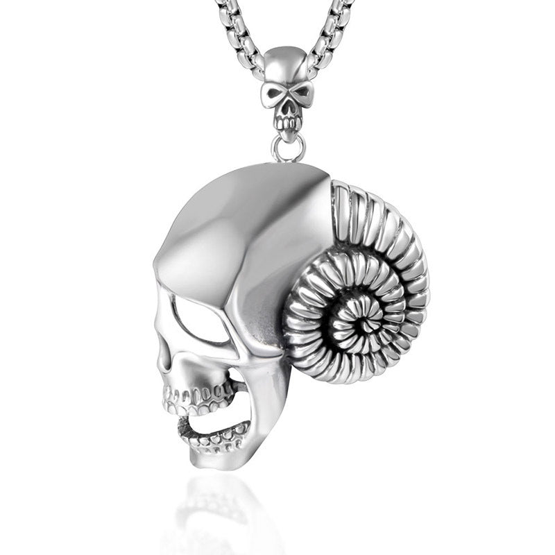 Vintage Skull Horn Pendant Necklace for Men - Custom Titanium Steel Accessory