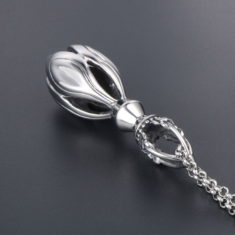 Retro Lotus Pendant Necklace in Titanium Steel for Men - Stylish Accessory for Nightlife and Events