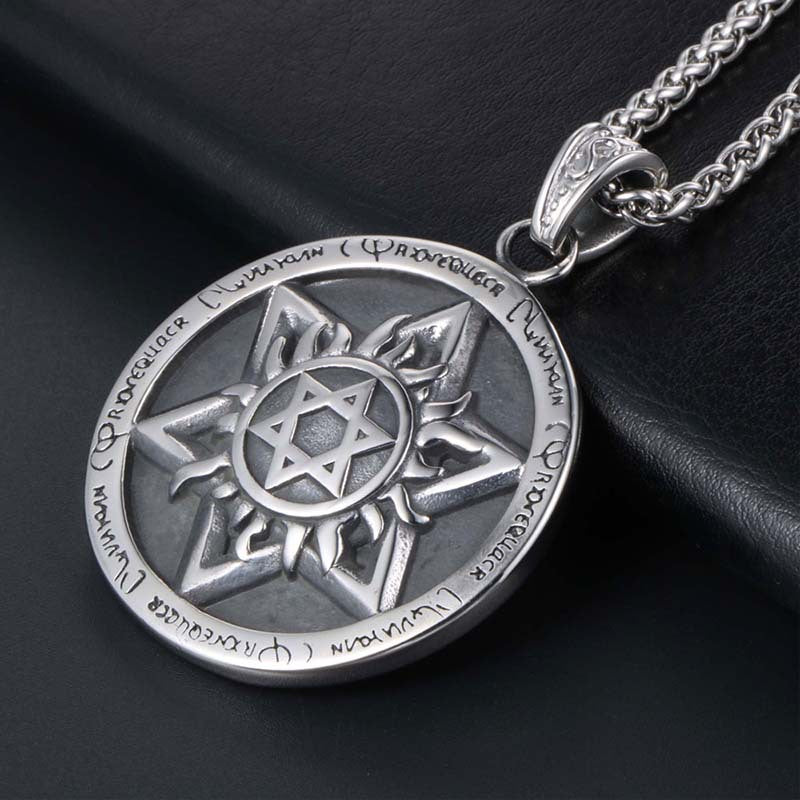 Trendy Retro Hexagram Pendant Necklace for Men - European and American Hip Hop Style Accessories