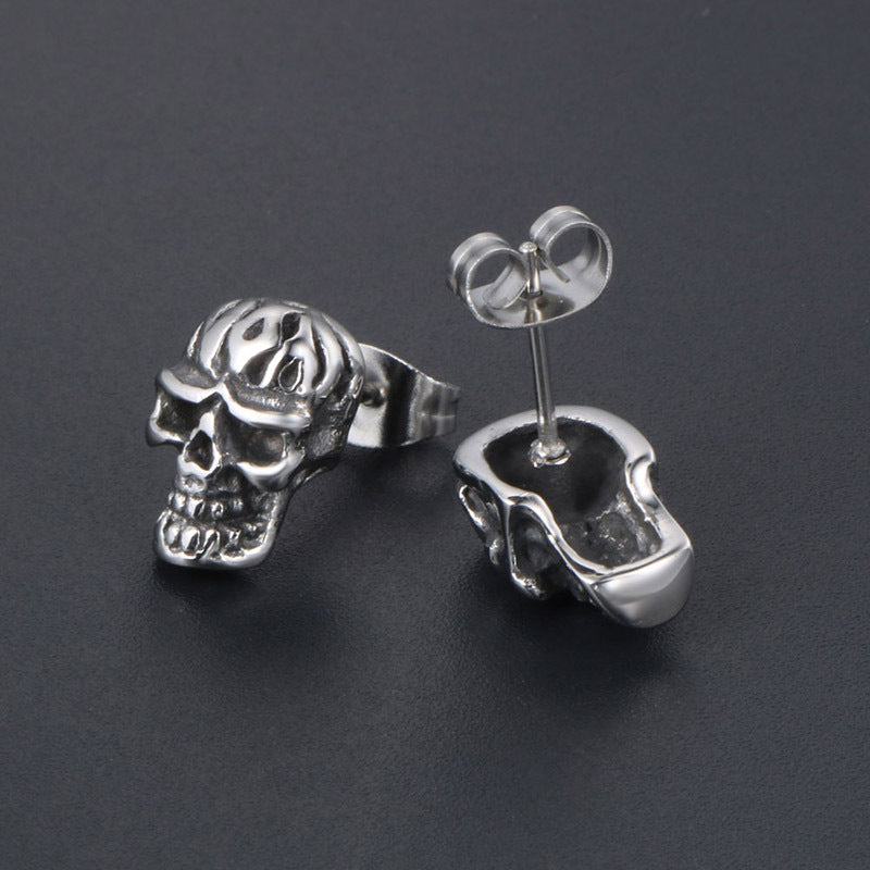 Edgy Titanium Steel Skull Stud Earrings for Men - Stylish Ear Accessories