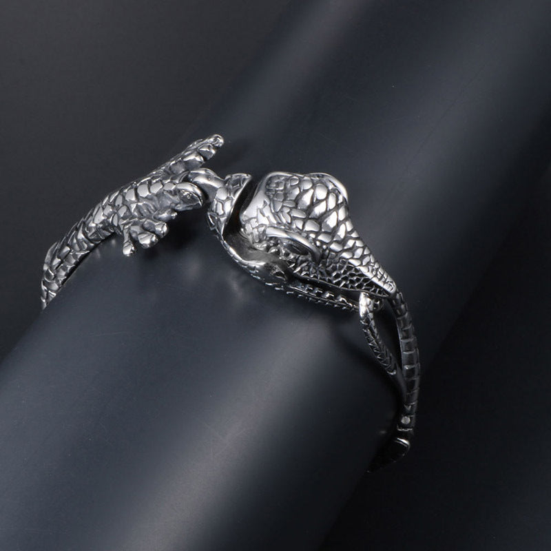 Stylish Stainless Steel Crocodile Bracelet for Men - Bold Animal-Inspired Accessory