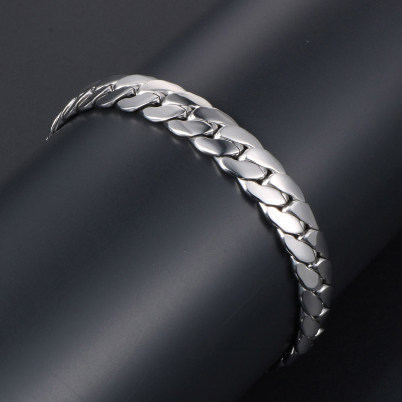 Men's Elegant Stainless Steel Fashion Bracelet - Simple & Durable Accessory