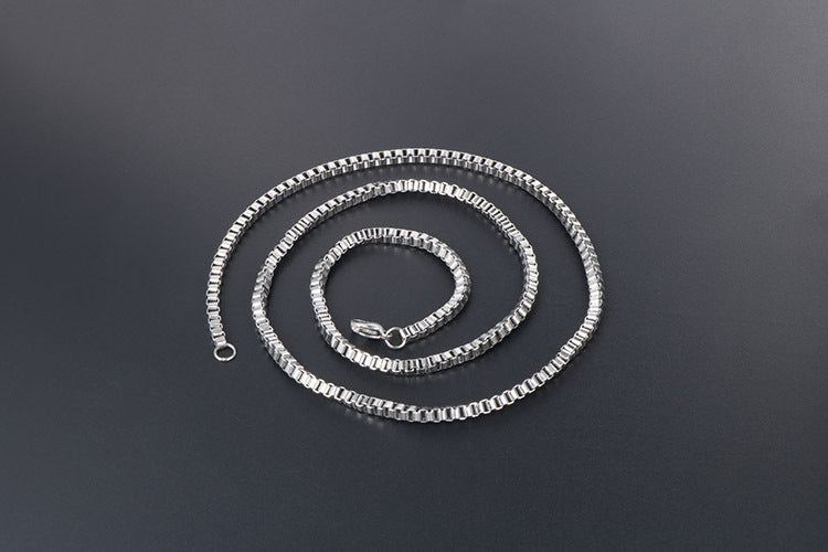 Unisex Titanium Steel Box Chain Necklace with Unique Pendant for Stylish Individuals