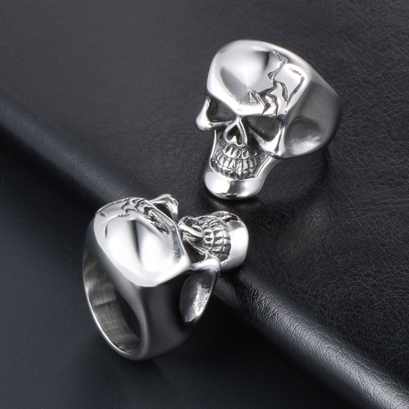 Trendy Blackened Skull Titanium Steel Ring for Men - European and American Fashion Jewelry