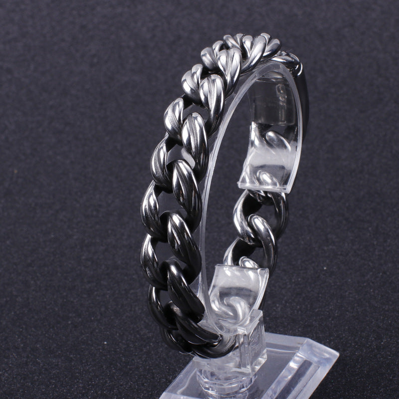 Stylish Multi-Ring Titanium Steel Bracelet for Men - Retro Stainless Steel Design