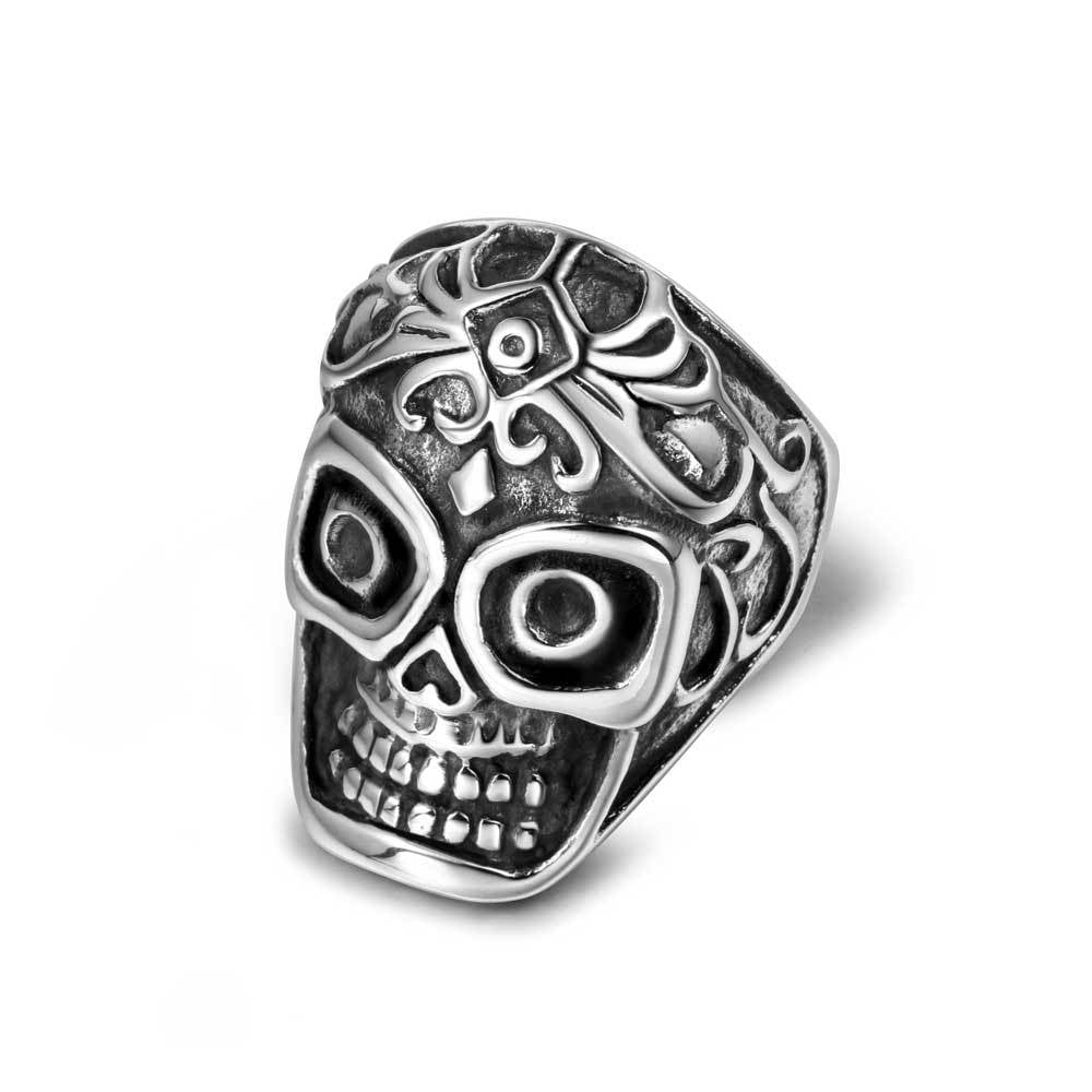 Vintage-Inspired Titanium Steel Skull Ring for Men - Unique Design and Personalized Style