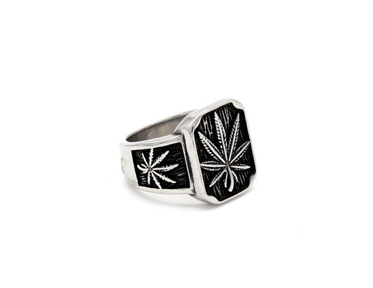 Personalized Vintage Maple Leaf Men's Titanium Steel Ring