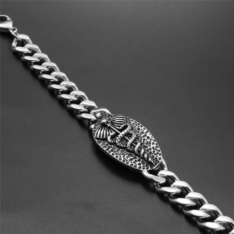 Rebellious Cobra Pattern Titanium Steel Bracelet for Men