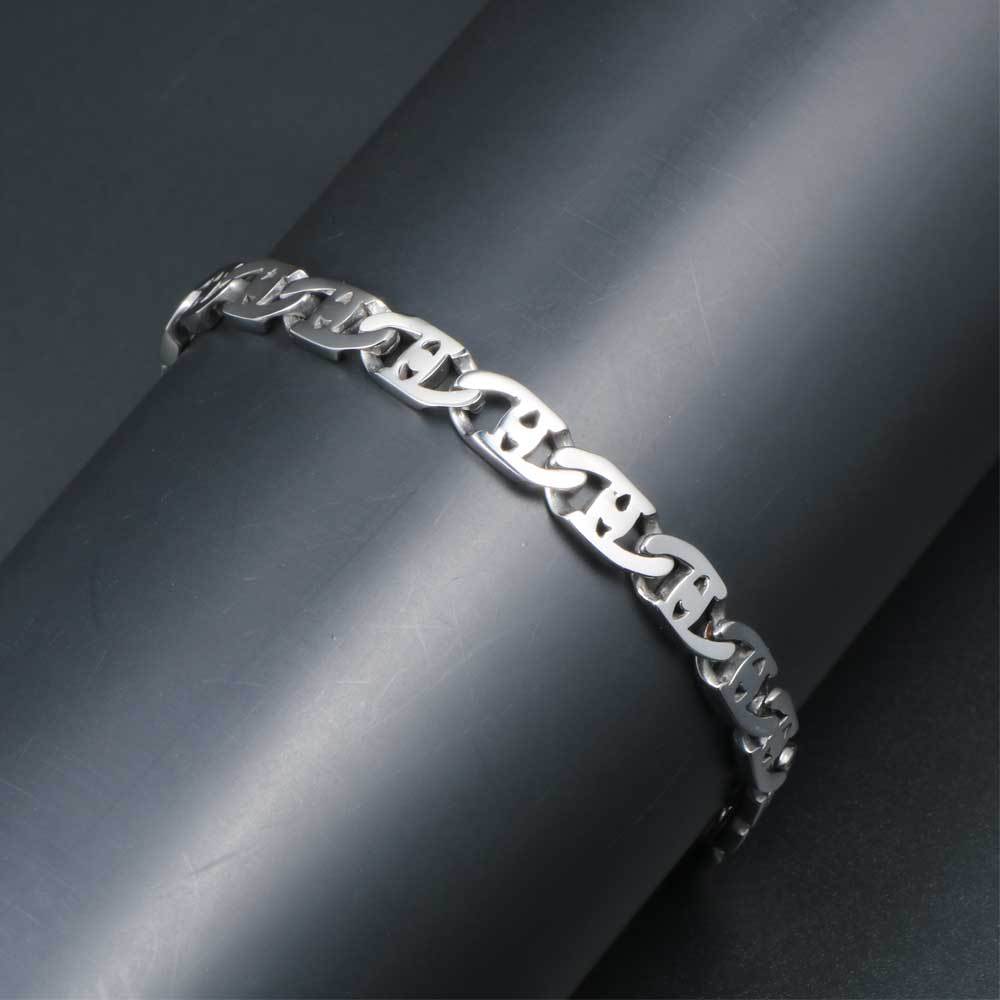 Men's Punk-Inspired Titanium Steel Bracelet - Stylish & Durable Accessory