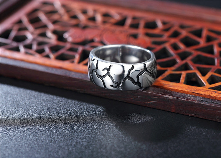 Wholesale Retro Titanium Steel Men's Ring with Simple Crack Pattern