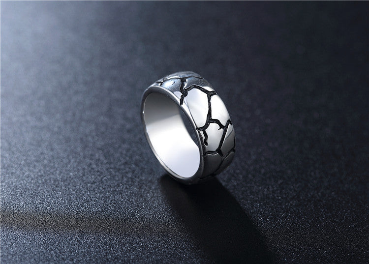 Wholesale Retro Titanium Steel Men's Ring with Simple Crack Pattern