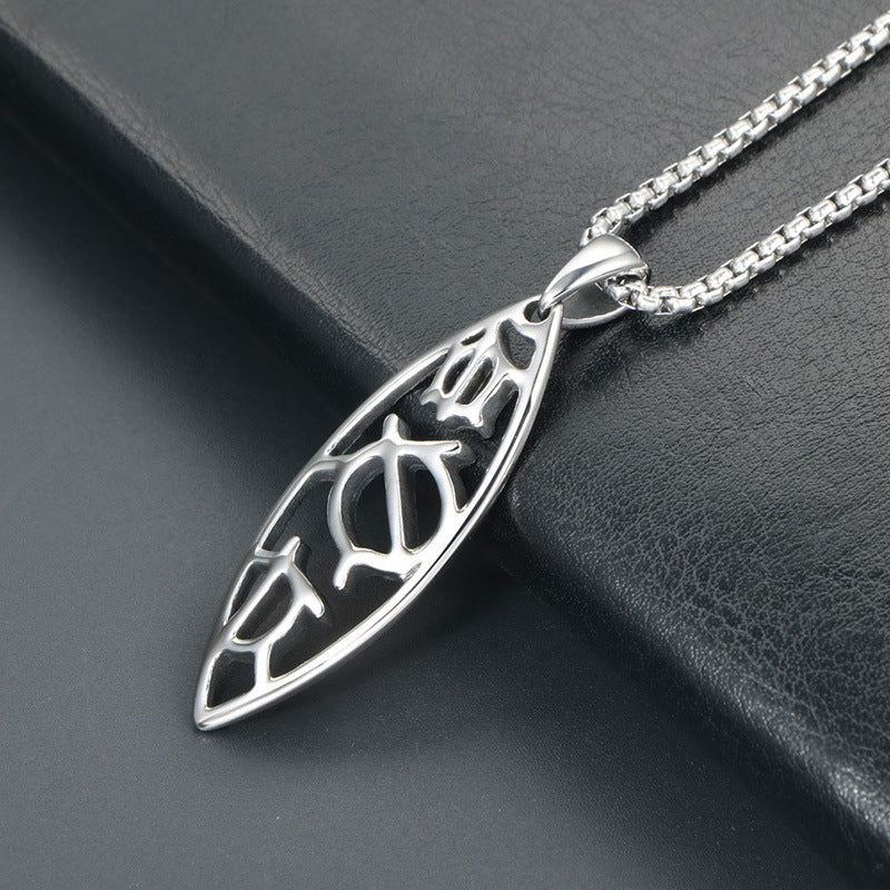 Trendy Titanium Steel Leaf Pendant Necklace from Japan and South Korea for Fashionable Girls