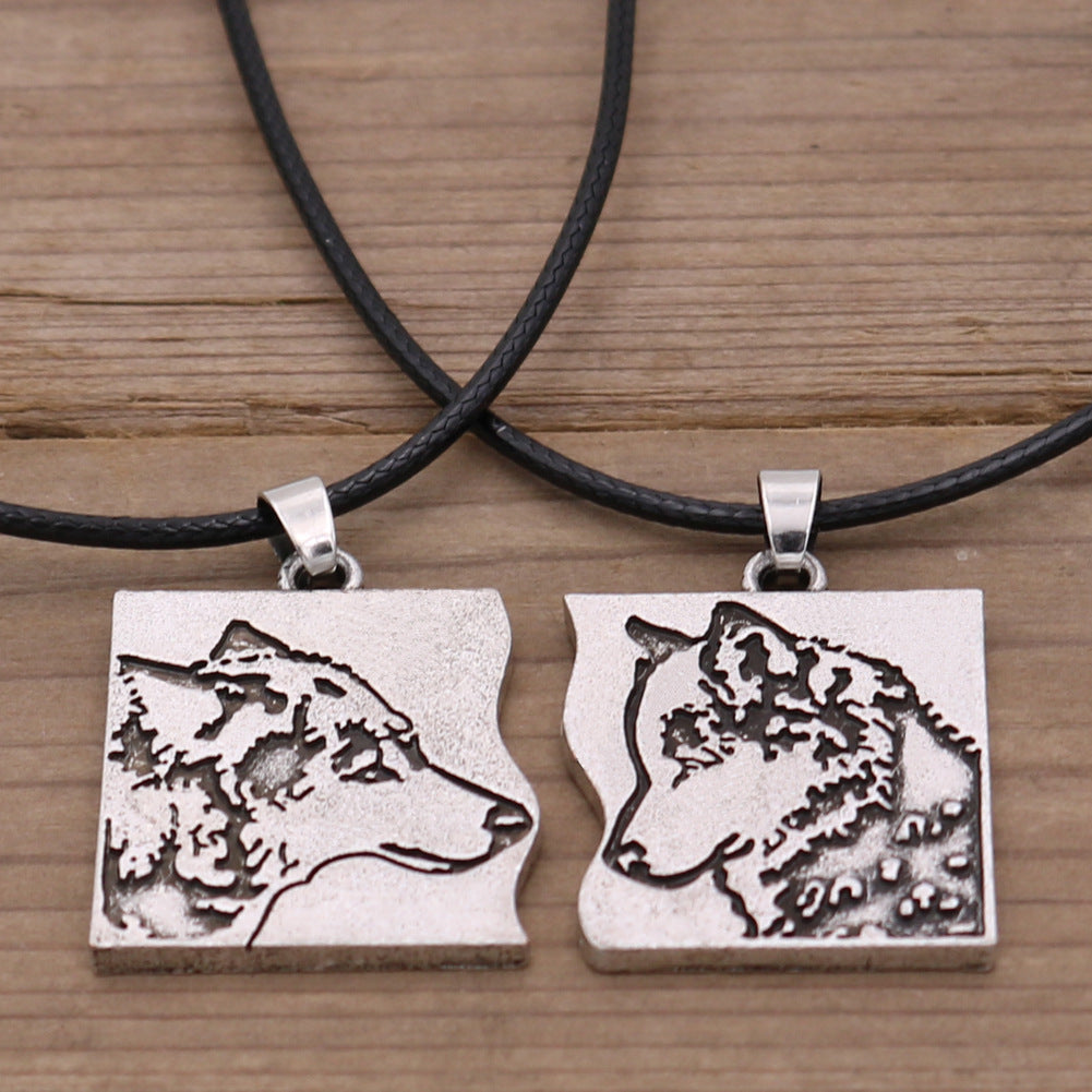 Slavic Wolf Head Necklace Set - Norse Legacy Jewelry Piece