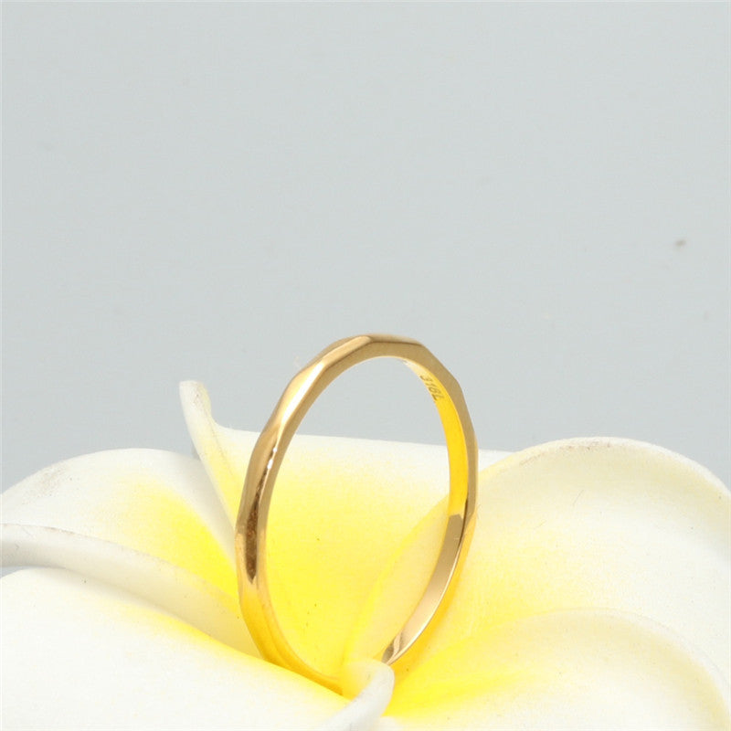 Stainless Steel Love Memory Ring - Elegant Titanium Steel Round Design