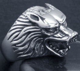 Titanium Steel Wolf Head Ring for Men - Bold Retro Jewelry Statement