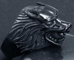 Titanium Steel Wolf Head Ring for Men - Bold Retro Jewelry Statement