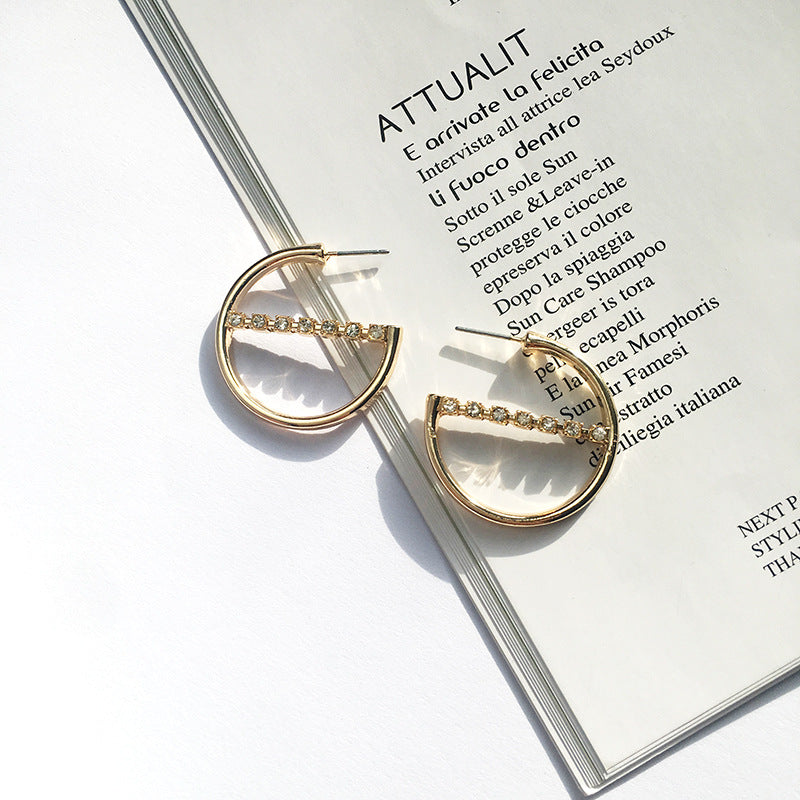 Exaggerated Alloy Earrings - Vienna Verve Collection