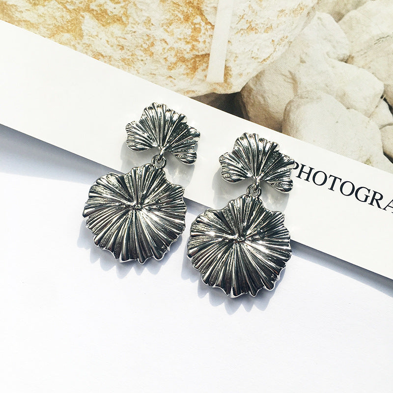 Parisian Chic Leaf Design Earrings - Vienna Verve Collection