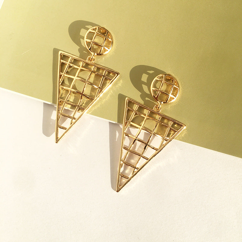 Exaggerated Geometric Shape Tennis Racket Earrings - Vienna Verve Collection