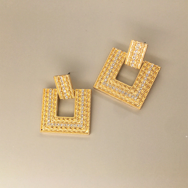 Cross-border Jewelry Factory Wholesale Metal Earrings - Vienna Verve Collection