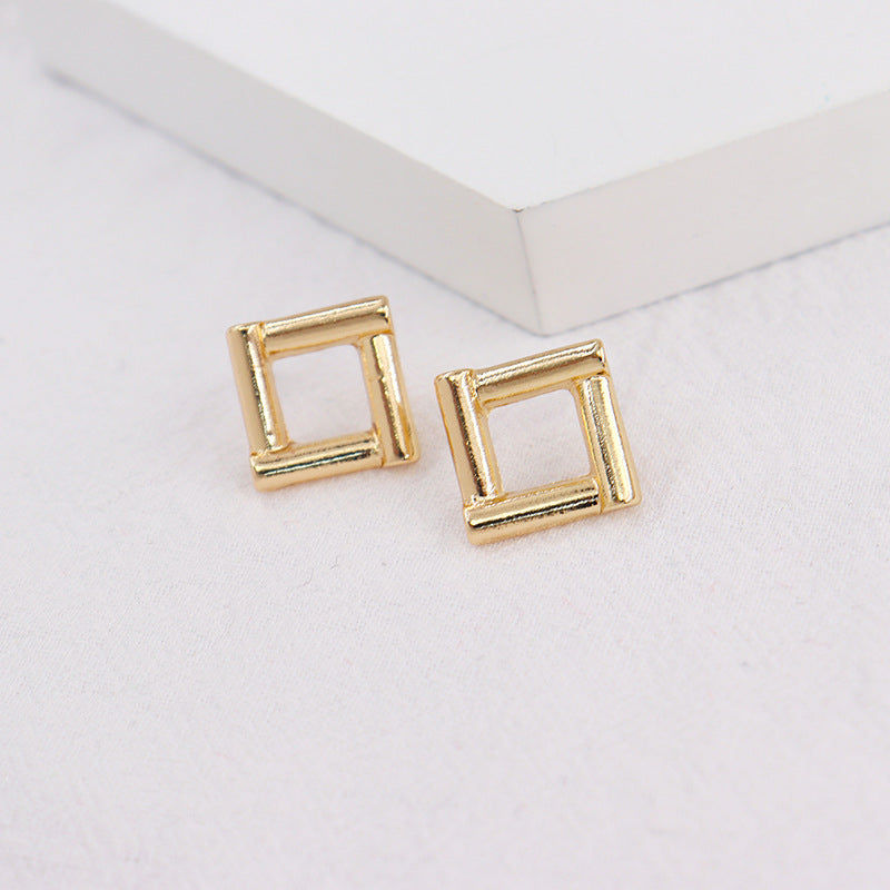 Geometric Alloy Earrings from Japan & South Korea - Online Celebrity Fashion Jewelry