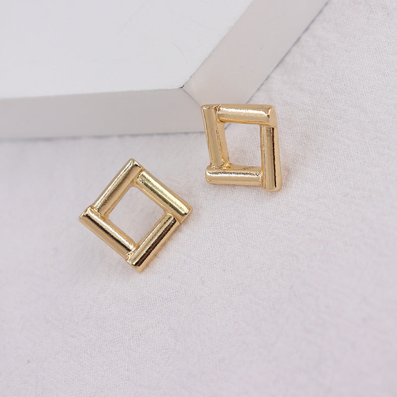 Geometric Alloy Earrings from Japan & South Korea - Online Celebrity Fashion Jewelry