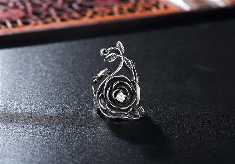 Retro European and American Style Rose Titanium Ring