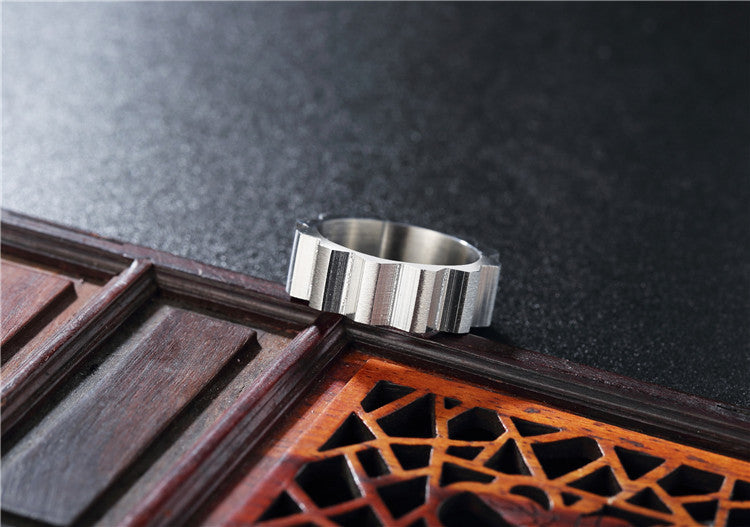 New Men's Simple Gear Titanium Steel Ring from Europe and America Wind