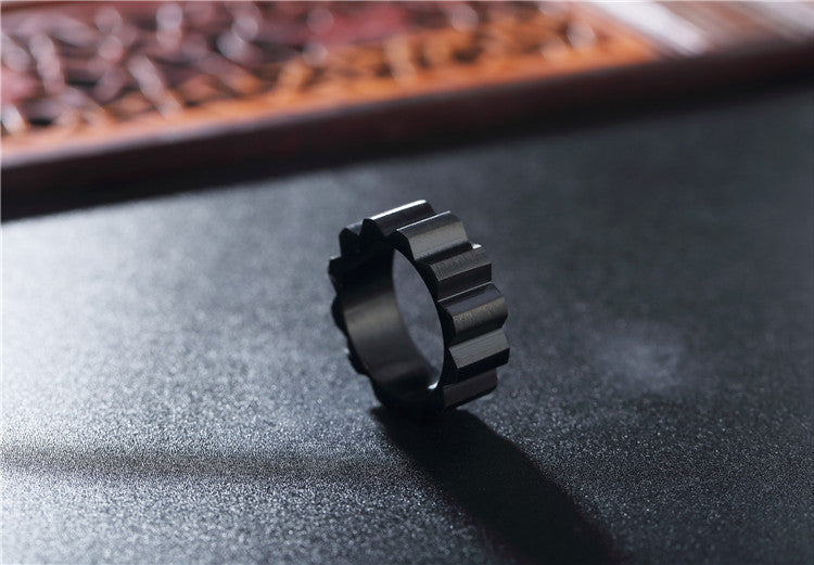 New Men's Simple Gear Titanium Steel Ring from Europe and America Wind