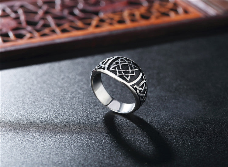 European and American Style Retro Six-Pointed Star Titanium Men's Ring