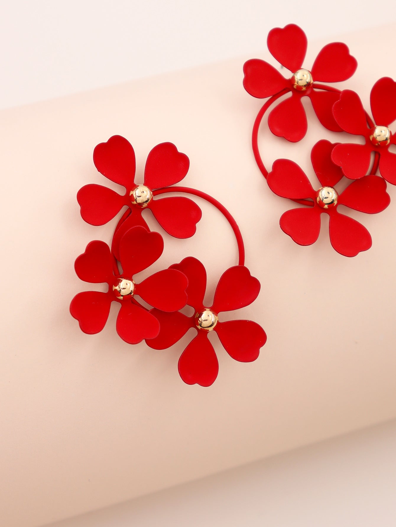 Social Media Star's Trendy Red Floral Earrings - Stylish and Elegant Stud Jewelry from Vienna Verve