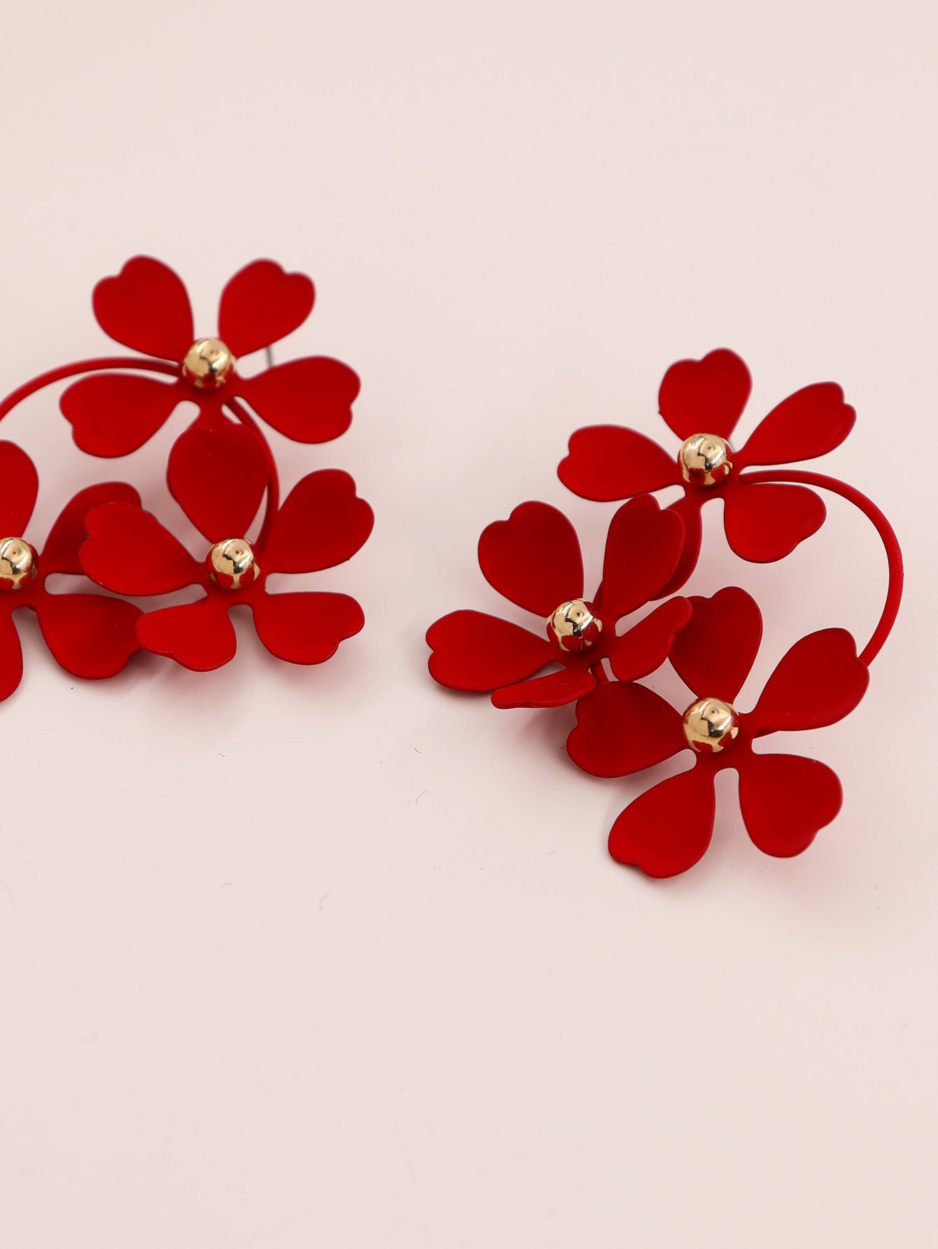 Social Media Star's Trendy Red Floral Earrings - Stylish and Elegant Stud Jewelry from Vienna Verve