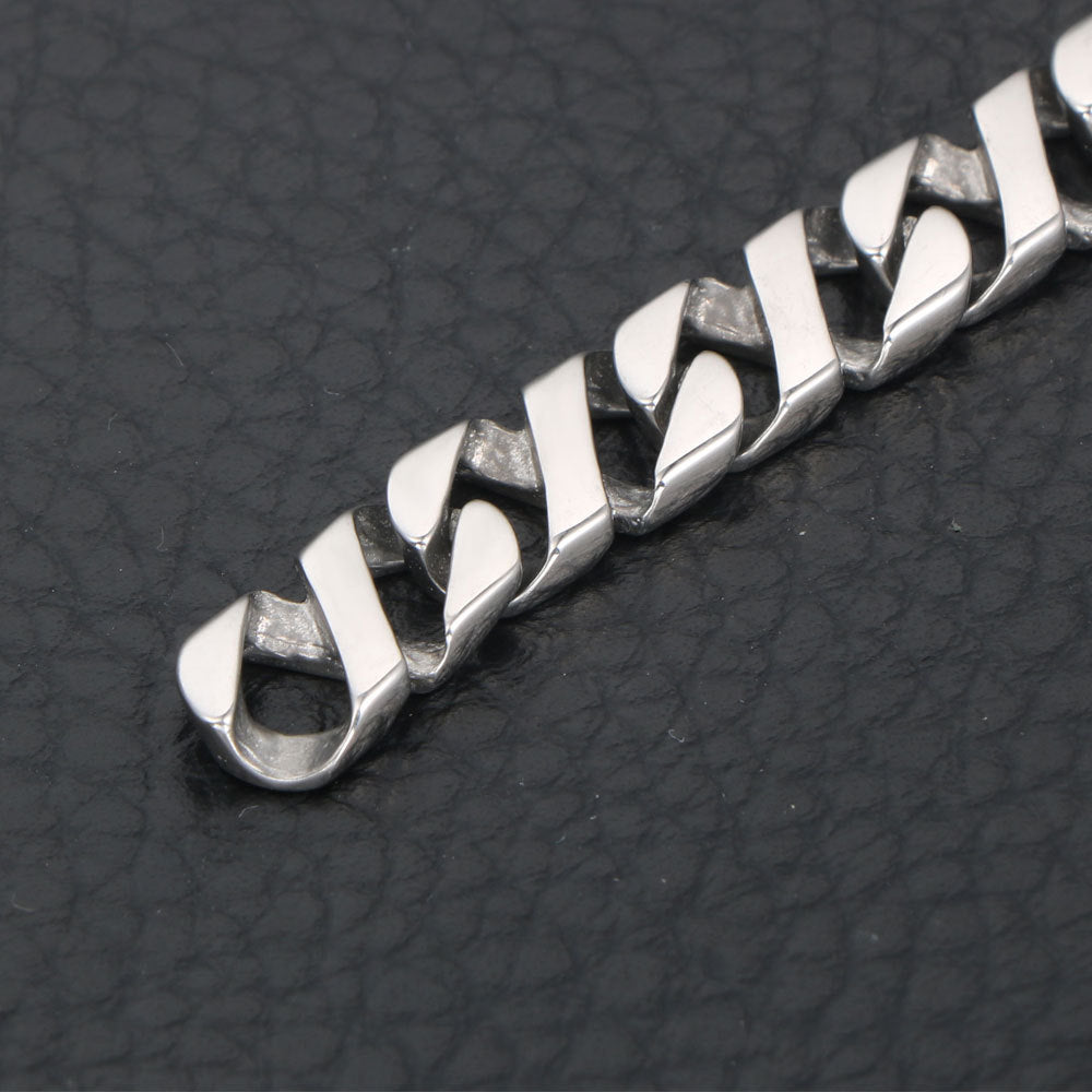 Sleek Titanium Steel Men's Bracelet - Personalized Heavy Metal Accessory for Modern Style