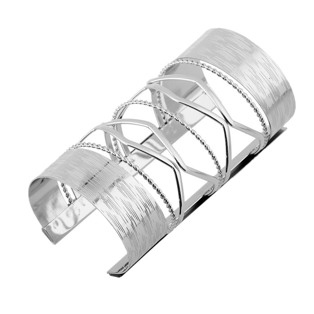 Exaggerated Punk Nightclub Bracelet for Women