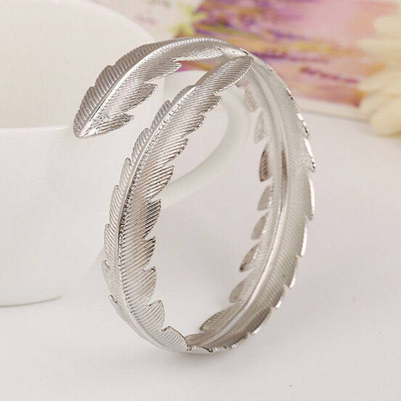 Leafy Metal Armband Bracelet - Edgy European Style Jewellery